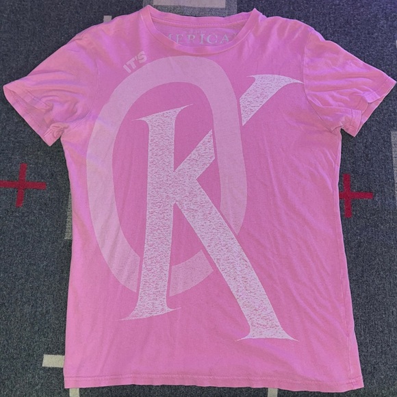 American Eagle Outfitters Other - AEO T